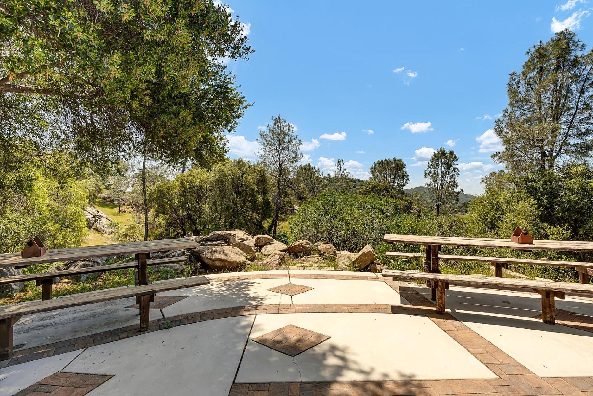 Villa Emerald Ranch Of Yosemite à Coarsegold Extérieur photo